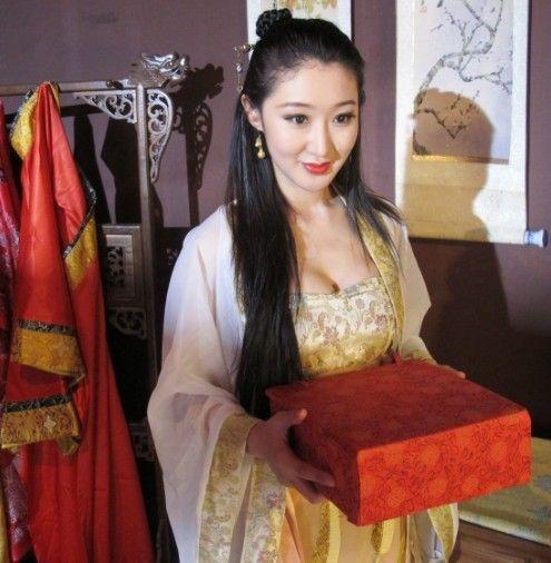 活尸李依馨在线观看,惊悚校园求生记 第2张 活尸李依馨在线观看,惊悚校园求生记 第2张